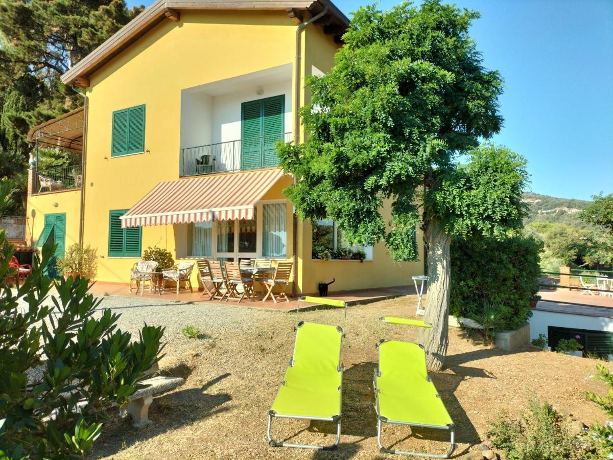Villa Ariel Vicino La Spiaggia Di Straccoligno กาโปลิเวรี ภายนอก รูปภาพ